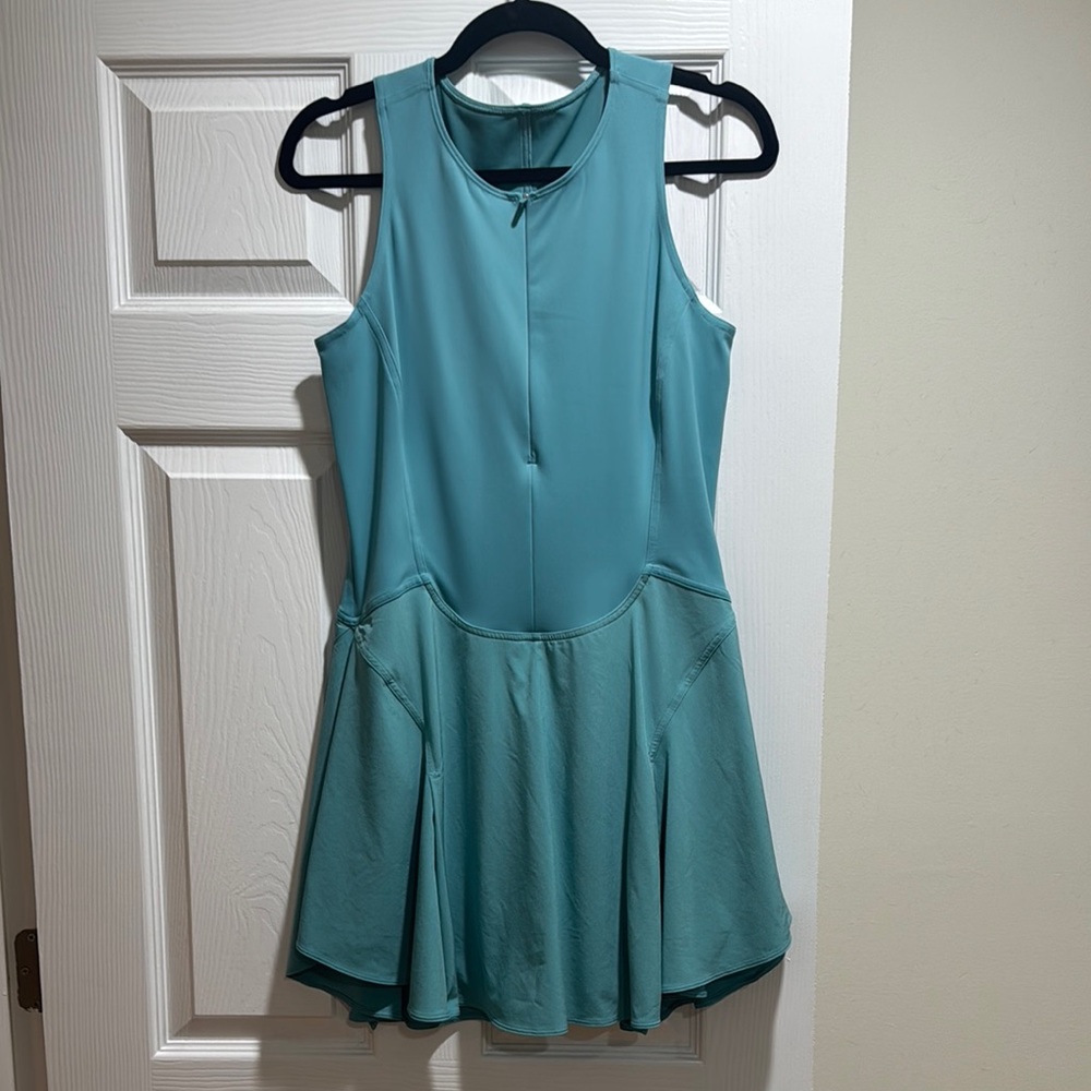 Elegant Teal Sleeveless Dress